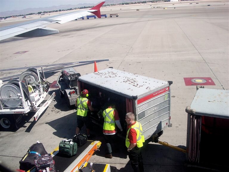 Baggage Handler Jobs in Guam – Everything You Need to Know Before Applying