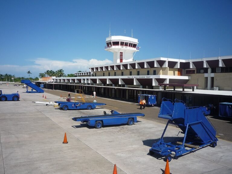 Airport Jobs in Belize – Everything You Need to Know Before Applying